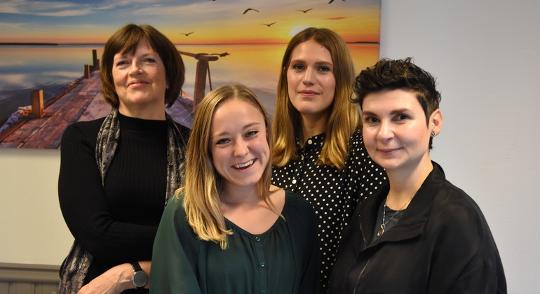 Representanter från Emerga Institute, Elisabeth Abiri (senior advicor), Sara Abiri (konsulti MR), Nanna Malmborg (praktikant) samt Lejla Mundzic (VD Emerga).