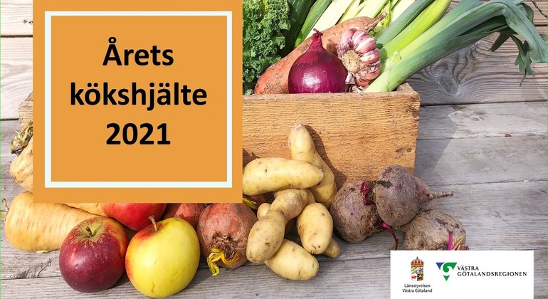En illustration där det står årets kökshjälte 2021. I bakgrunden syns potatis och olika grönsaker. 